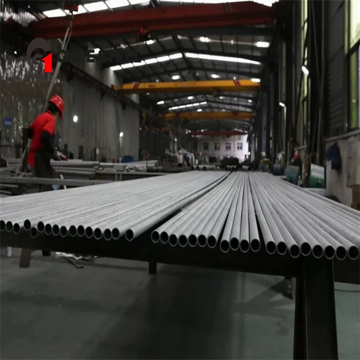 इन्हेंल 690 मिश्र धातु गोल पाइप