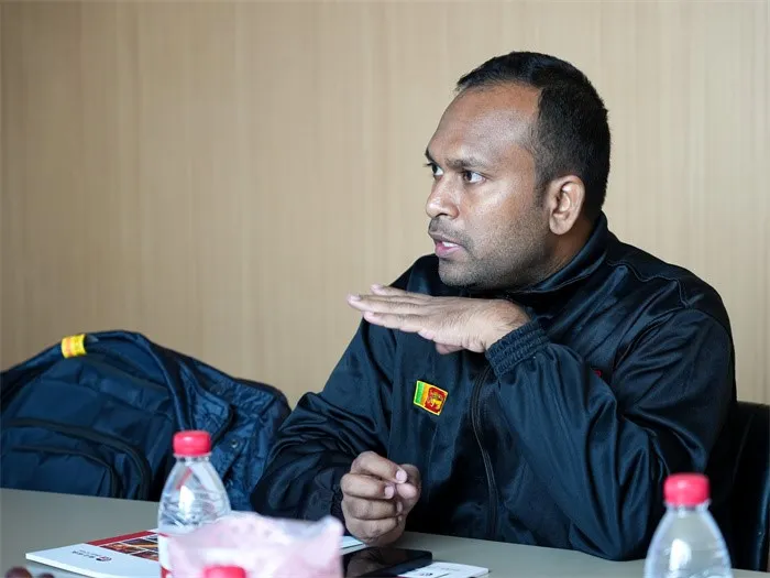 Welcome new Sri Lankan stainless steel customers to visit GNEE Group Company Welcome new Sri Lankan stainless steel customers to visit GNEE Group Company